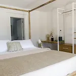 招待所 Emcasa Boutique 4*
