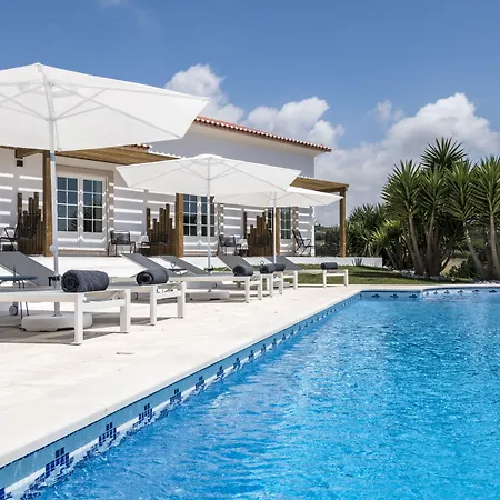 Emcasa Boutique 4*