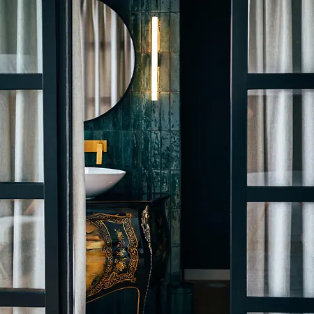 Gasthuis Emcasa Boutique 4*